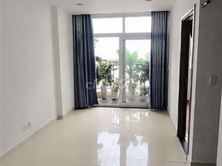 cho thuê chung cư view công viên. 2 pn,2 máy lạnh.sạch sẽ ở ngay,