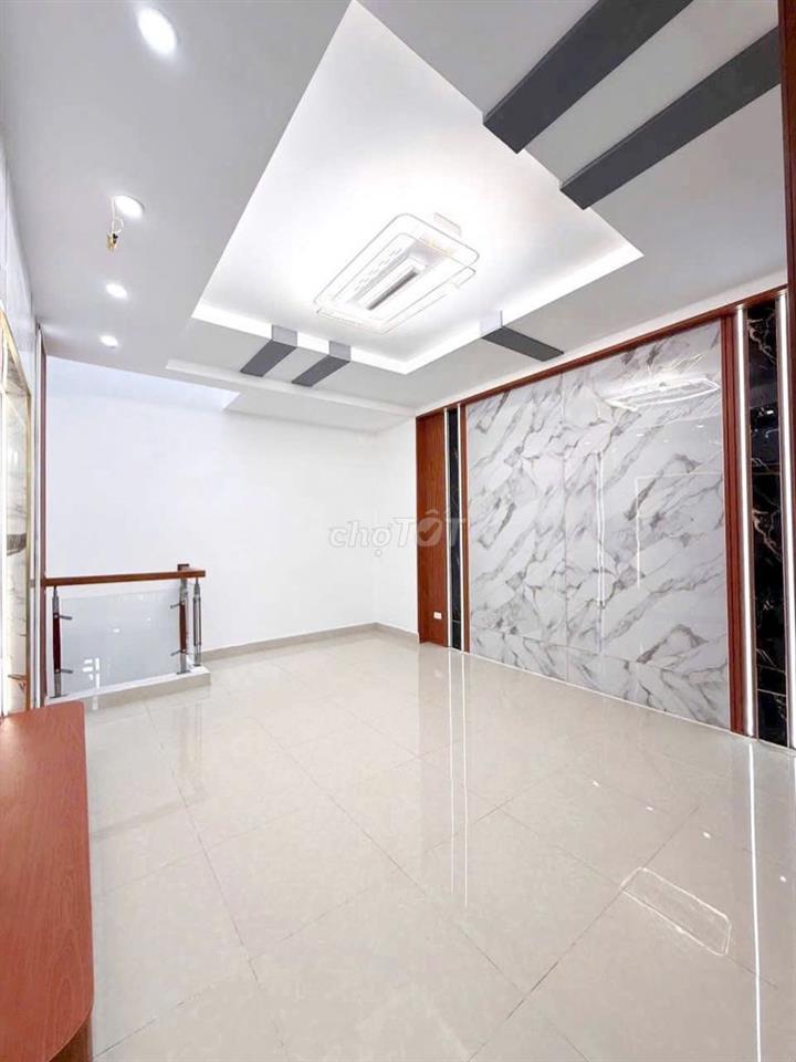CHO THUÊ NHÀ 3 LẦU MỚI ĐẸP HẺM PHƯỜNG TÂN CHÁNH HIỆP QUẬN 12 
