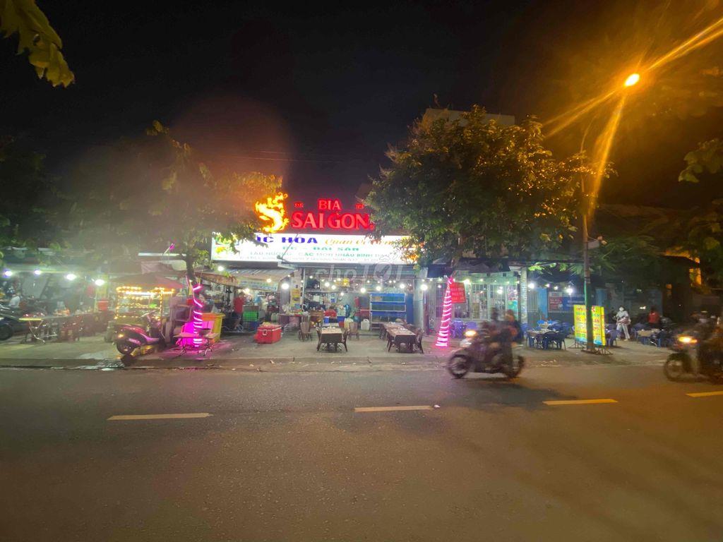 cho thuê mặt bằng vỉ hè