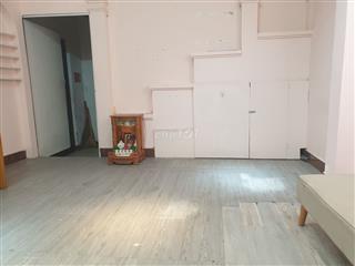NHÀ TRUNG TÂM Q5, khu kinh doanh 