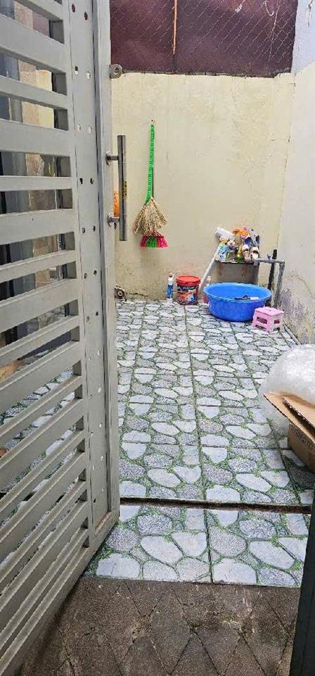 Nhà Sát Đầm Sen 🔥Chủ Gấp Bán Giá Rẻ-💥 Nhỉnh 3 Tỷ - DTSD 92m2