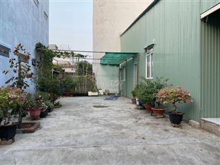 Cho thuê sân 60m2, gần cầu Phước Long