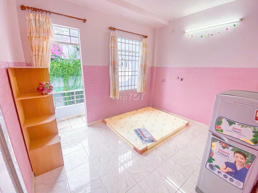 CHO THUÊ PHÒNG TẠI NGUYỄN VĂN QUỲ PHÒNG BAN CÔNG