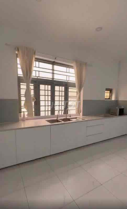 Nhà 74m² Bạch Đằng – Cách Mặt Tiền 50M – Ô Tô Trong Nhà – Nhỉnh 14 Tỷ