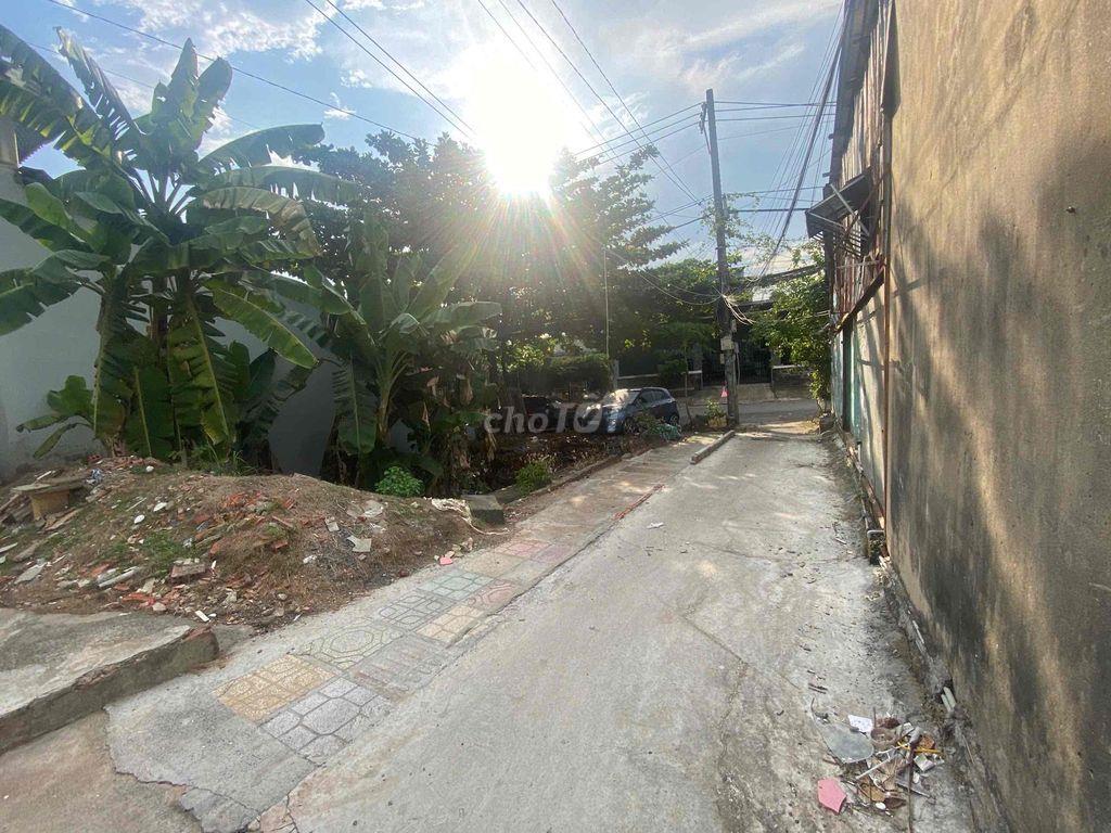 Bán ĐẤT sẵn Nhà TRUNG TÂM THỦ ĐỨC 177m² – CÓ SẴN NHÀ CẤP 4 ĐẸP Ở NGAY