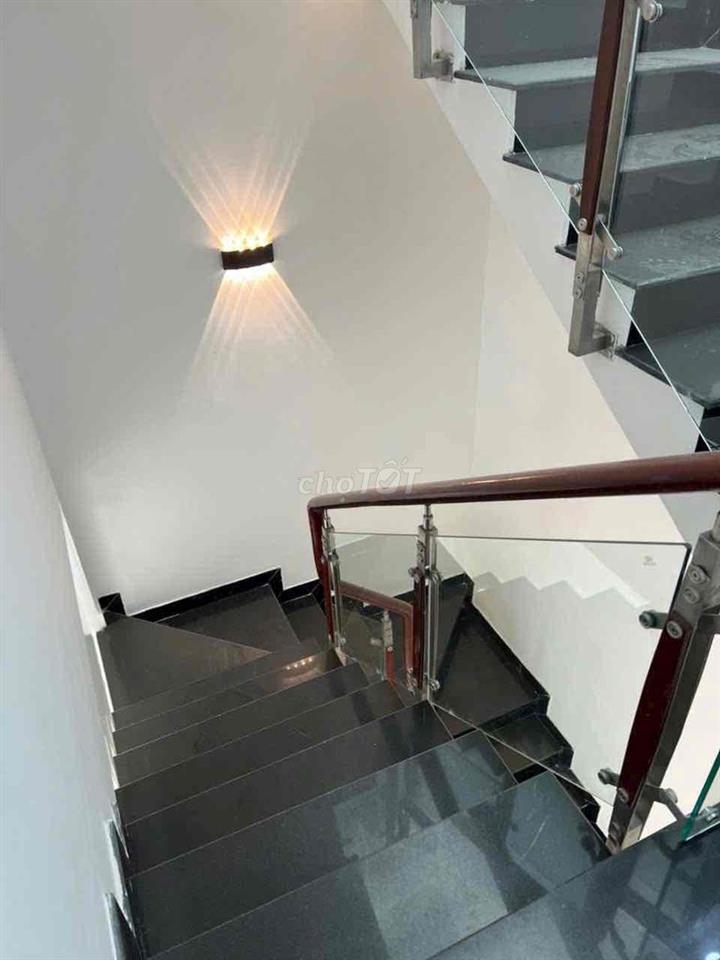 🏡 NHÀ ĐẸP – HẺM Ô TÔ – VỊ TRÍ KẾT NỐI GIAO THÔNG THUẬN TIỆN chỉ 6 tỷ 9
