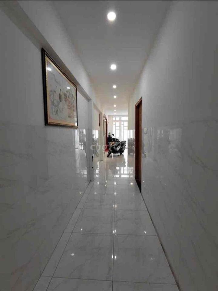 MẶT TIỀN DIỆN TÍCH KHỦNG 84 M2- 4 x22 - 6 PN - SÁT CHỢ BÀ HOA - KHU BÀ