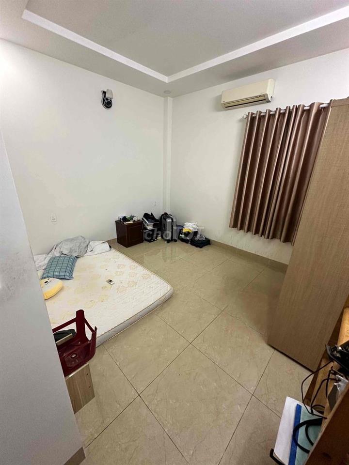Cho thuê 2 phòng, nội thất cơ bản