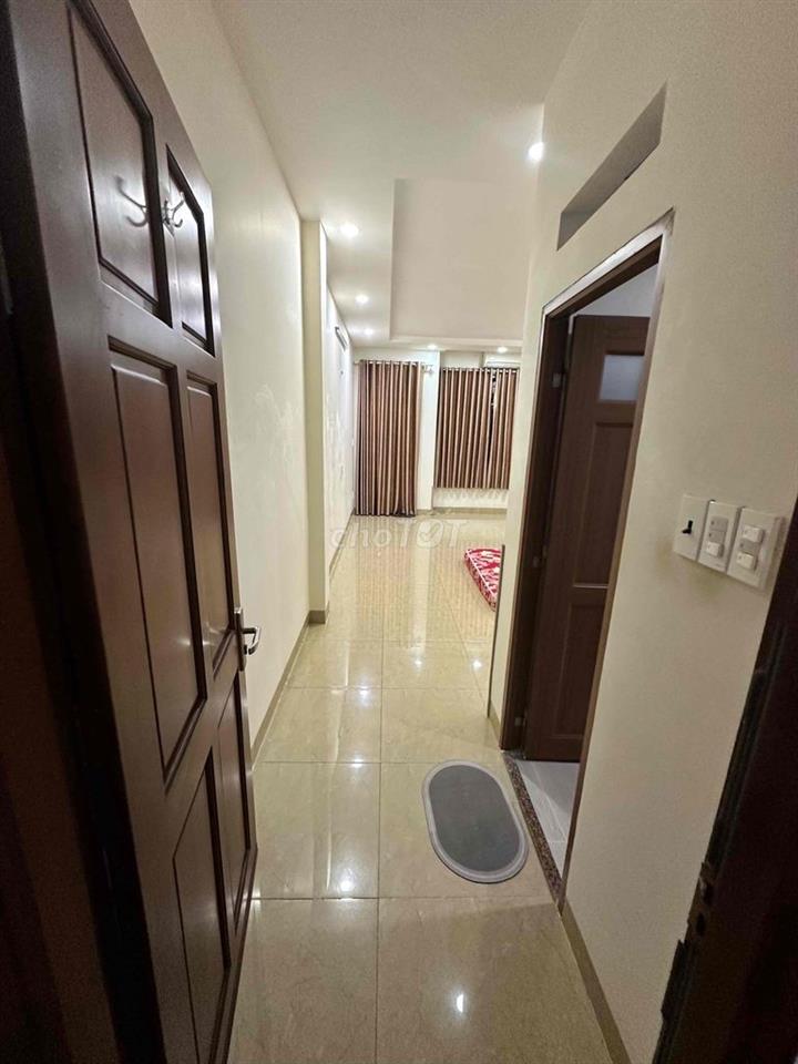 Cho thuê 2 phòng, nội thất cơ bản