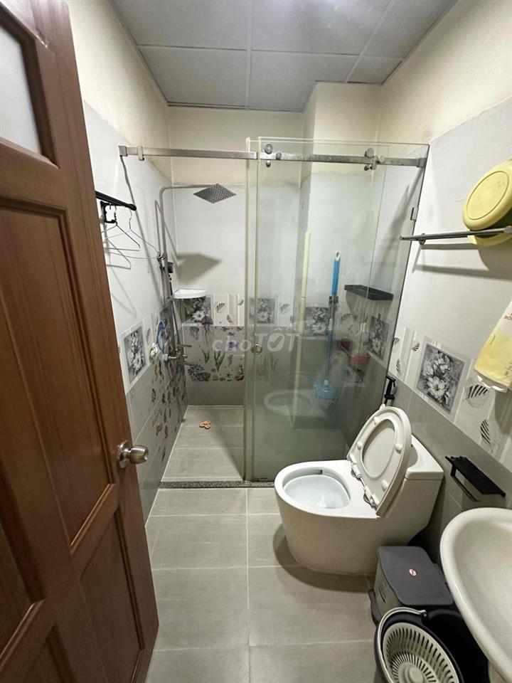 Cho thuê 2 phòng, nội thất cơ bản