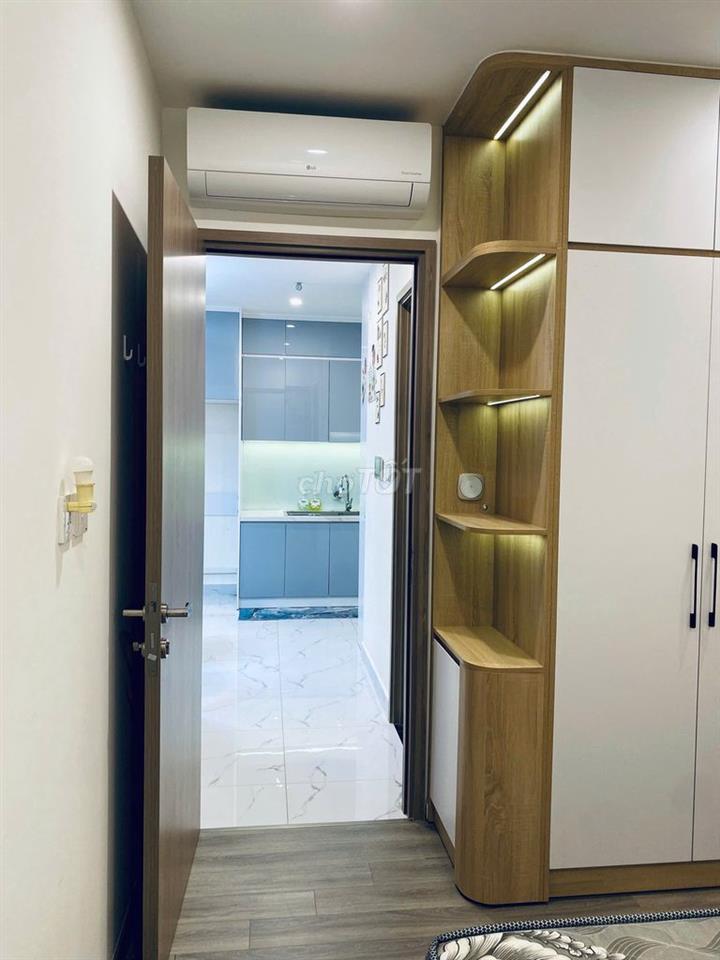 CHO THUÊ CĂN HỘ 2 PN 1WC TẠI VIN Q9