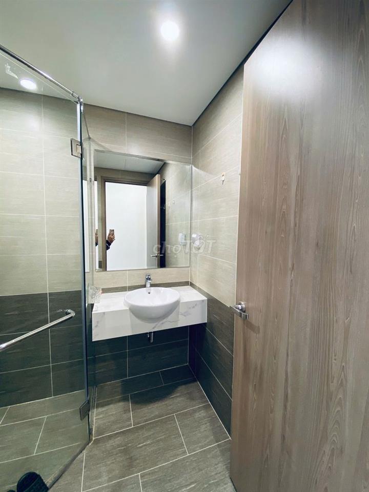 CHO THUÊ CĂN HỘ 2 PN 1WC TẠI VIN Q9