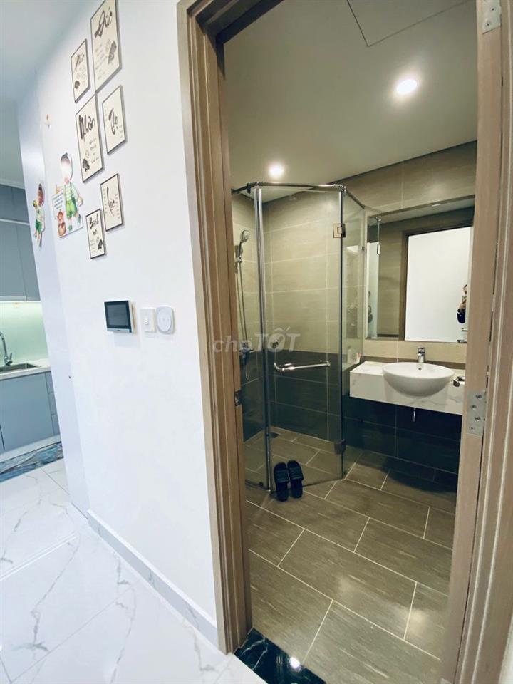 CHO THUÊ CĂN HỘ 2 PN 1WC TẠI VIN Q9