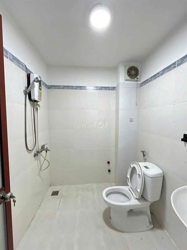 PASS PHÒNG GẤP VÌ CHUYỂN CÔNG TÁC