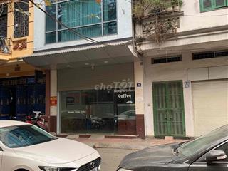 Nhà phố, 40m2, 6 phòng ngủ, Đường Hồng Hà