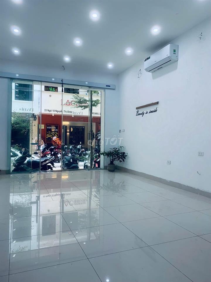 Chính Chủ Cho Thuê Mặt Bằng Kinh Doanh/Văn Phòng - Nguyễn Thị Định. 