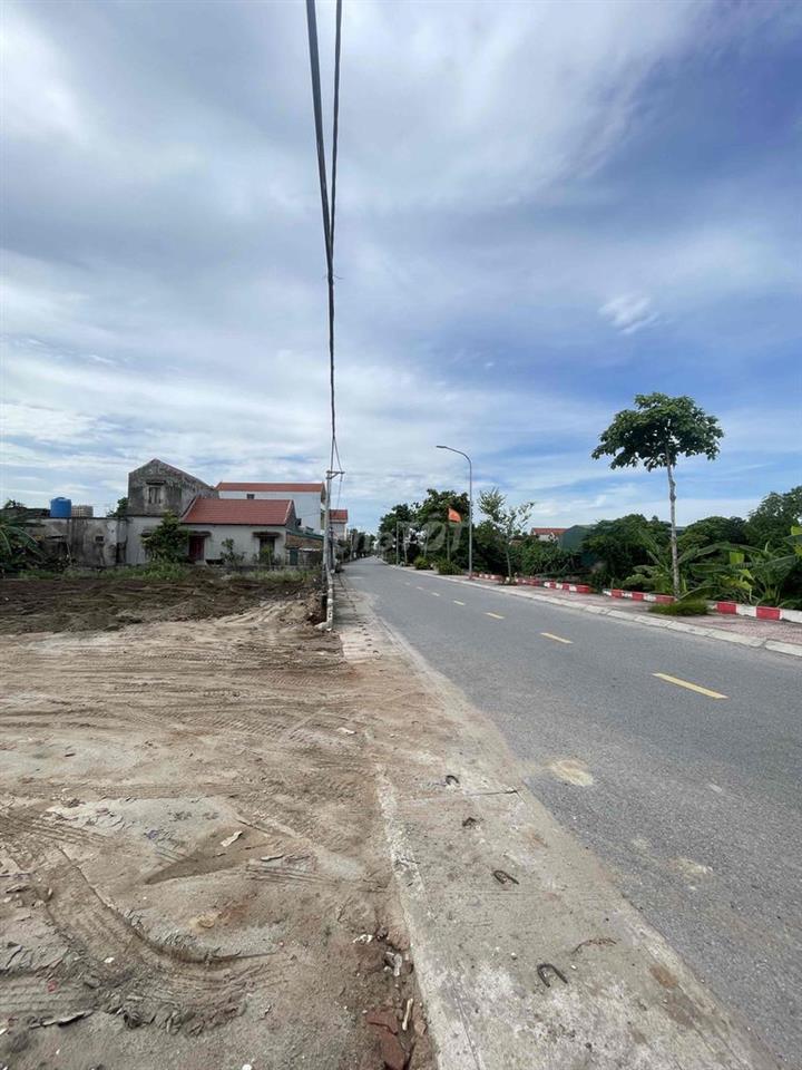 Đất sổ đỏ chính chủ cần cho thuê làm kho xưởng hay mở quán tuỳ nhu cầu