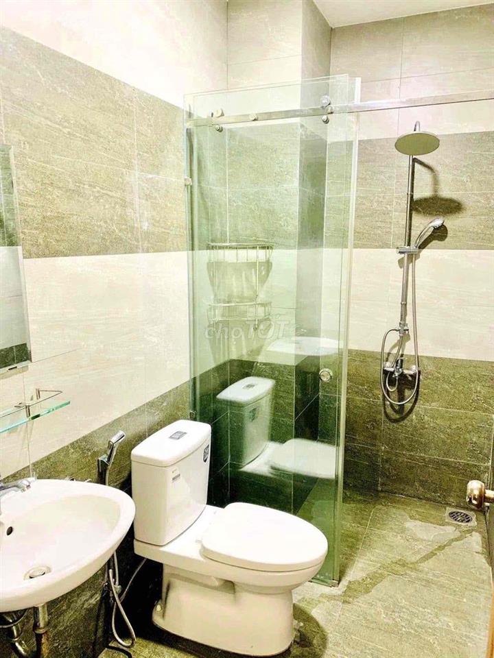 STUDIO ĐƯỜNG HUỲNH TẤN PHÁT - GẦN PHAN ĐĂNG LƯU