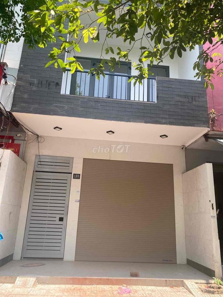 STUDIO ĐƯỜNG HUỲNH TẤN PHÁT - GẦN PHAN ĐĂNG LƯU