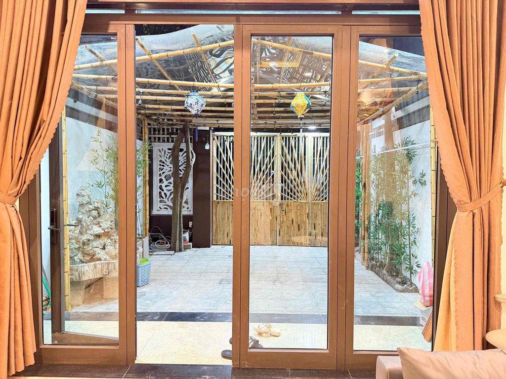 cho thuê nhà mặt tiền, gần biển