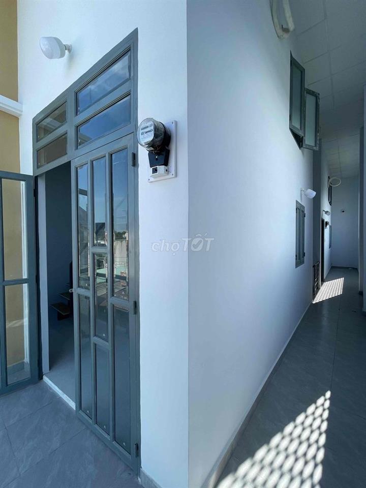 Hẻm Oto có mặt tiền kinh doanh và 3 phòng cho thuê
