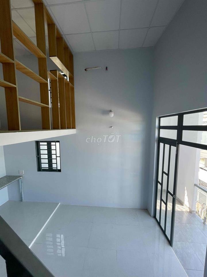 Hẻm Oto có mặt tiền kinh doanh và 3 phòng cho thuê
