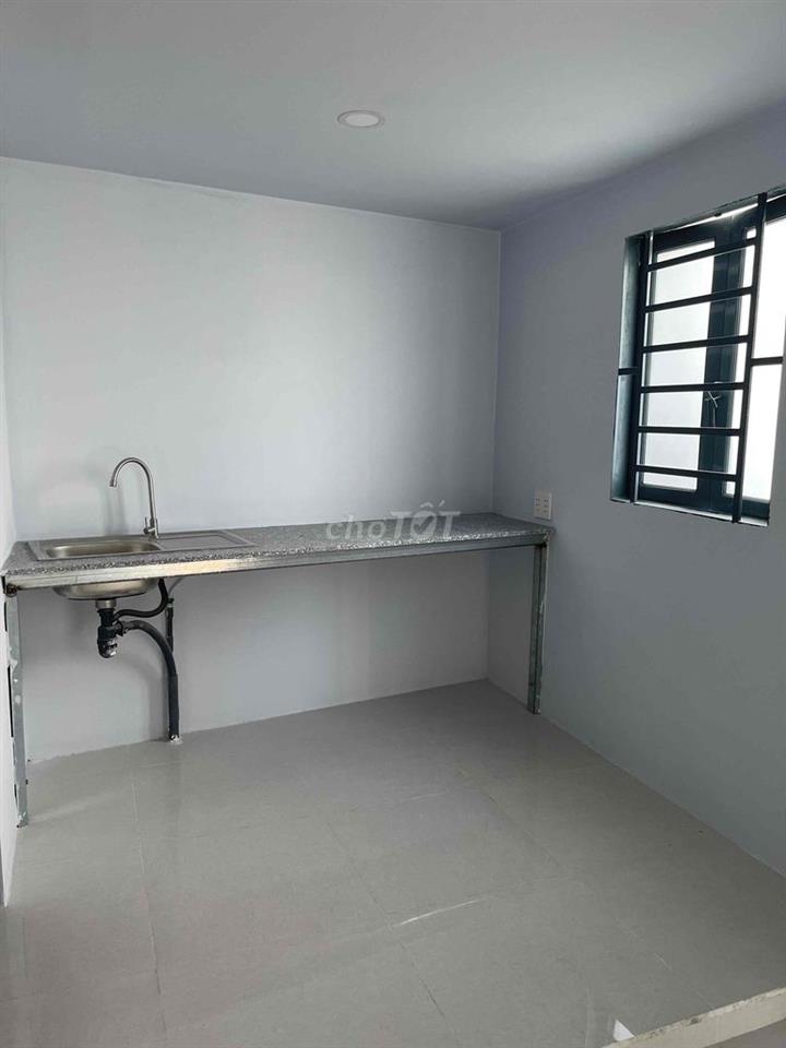Hẻm Oto có mặt tiền kinh doanh và 3 phòng cho thuê
