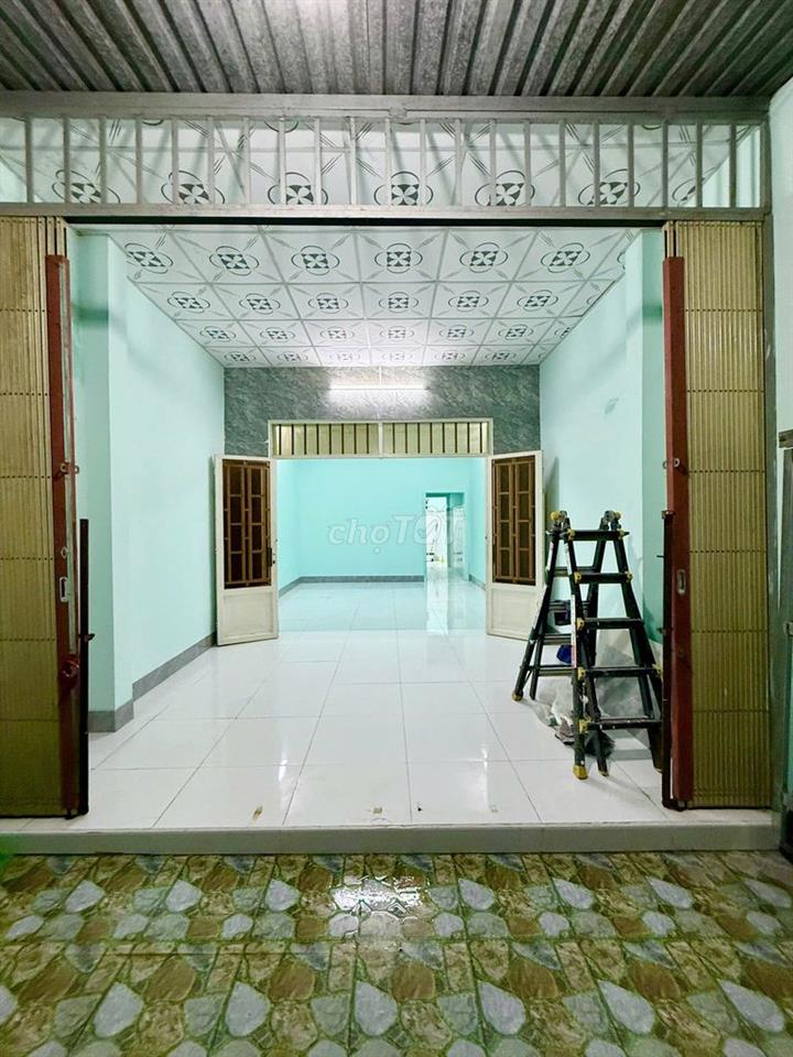 Bán nhà cấp 4 sổ riêng ngay trường Trịnh Hoài Đức