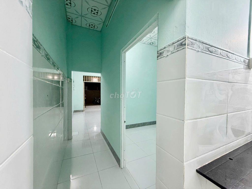 Bán nhà cấp 4 sổ riêng ngay trường Trịnh Hoài Đức