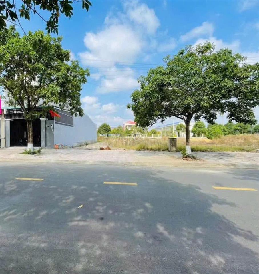 CHỦ NGỢP BÁN GẤP NỀN ĐẤT 200M2 480TR NGAY KDC KCN