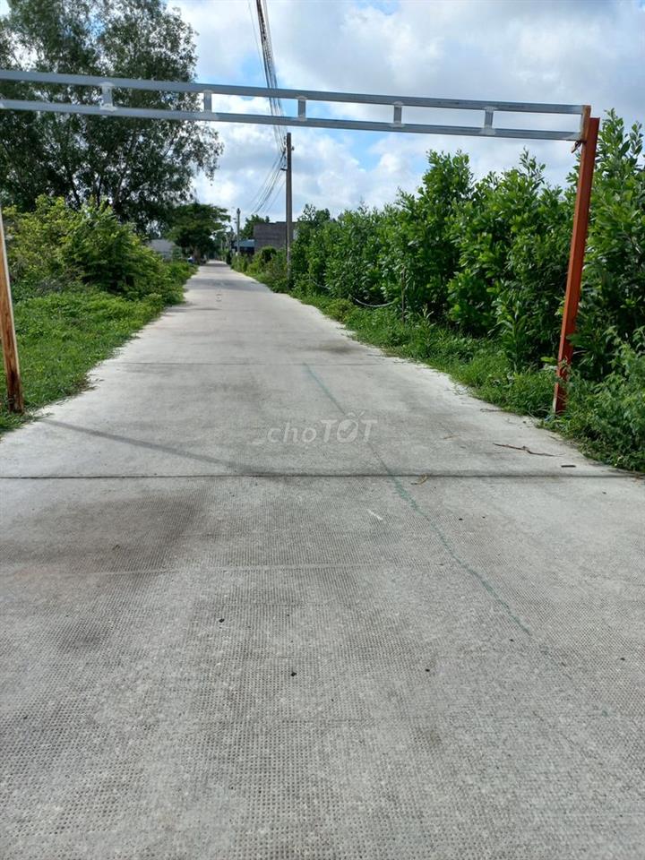 Ngộp! 1,650ty/ 100m2 ̣(5x20) full thổ cư sổ riêng, hẻm ô tô, sát quận 2