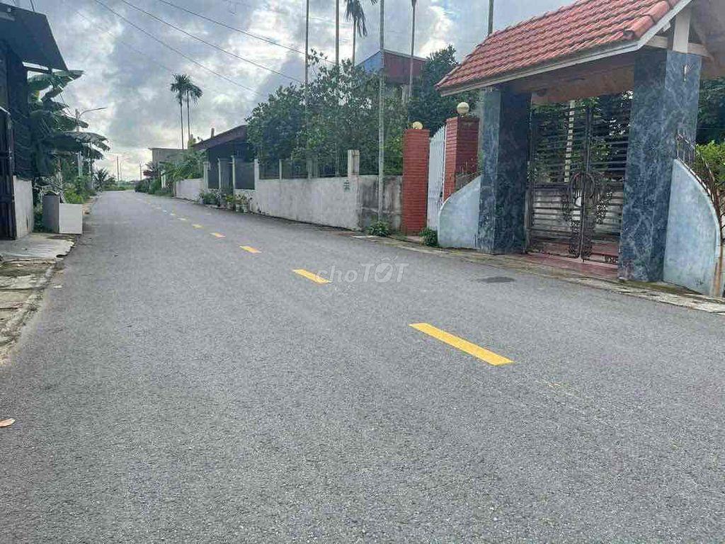 Chính chủ bán lô đất