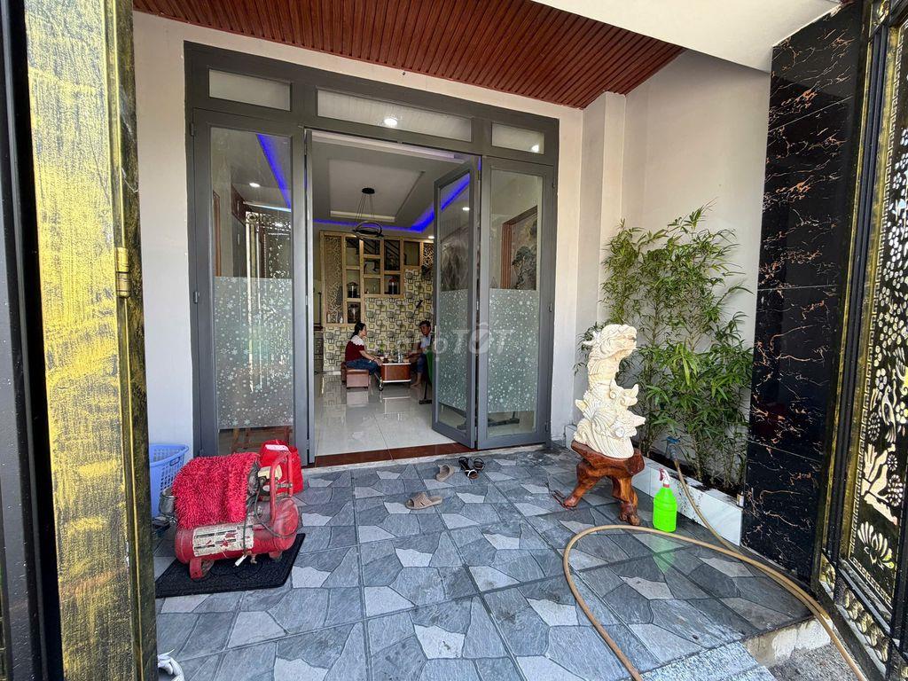 BÁN NHÀ CHÍNH CHỦ SỔ HỒNG RIÊNG - KĐT CÁT TƯỜNG PHÚ SINH
