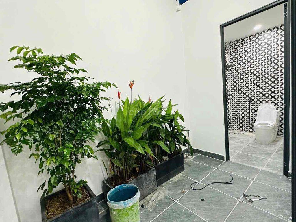 Nhà cho thuê. đường phước lâm-long thượng