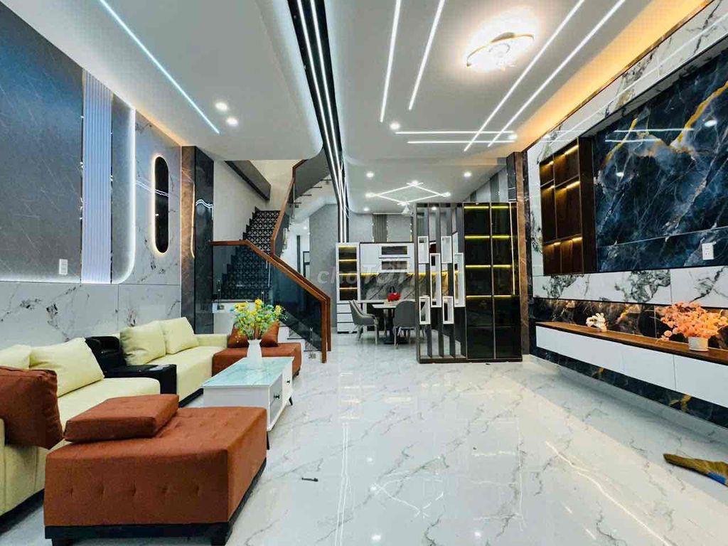 Nhà cho thuê. đường phước lâm-long thượng