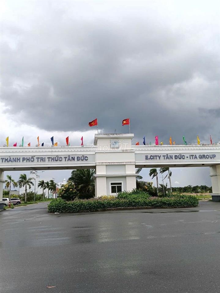 Cho thuê Mặt bằng văn phòng- KCN Tân Đức- Long