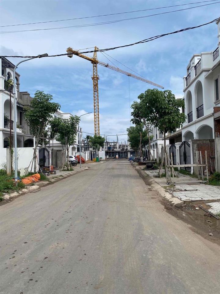 Nhà phố liền kề