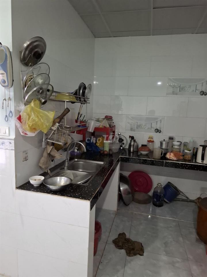 Cho thuê nhà cấp 4 có gác lửng 