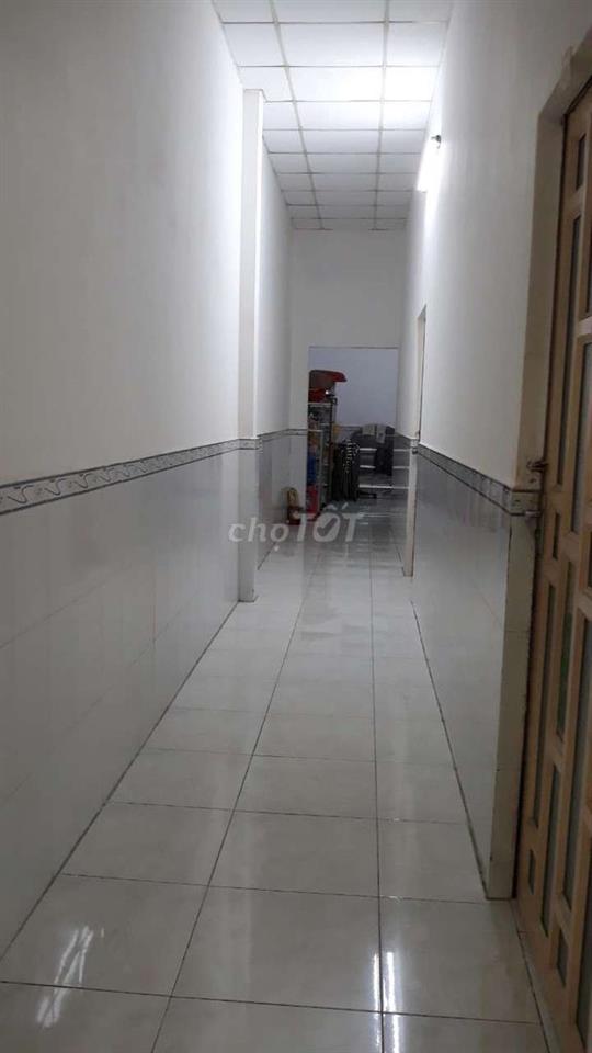 cần bán gấp  nhà đất cây lâu năm 