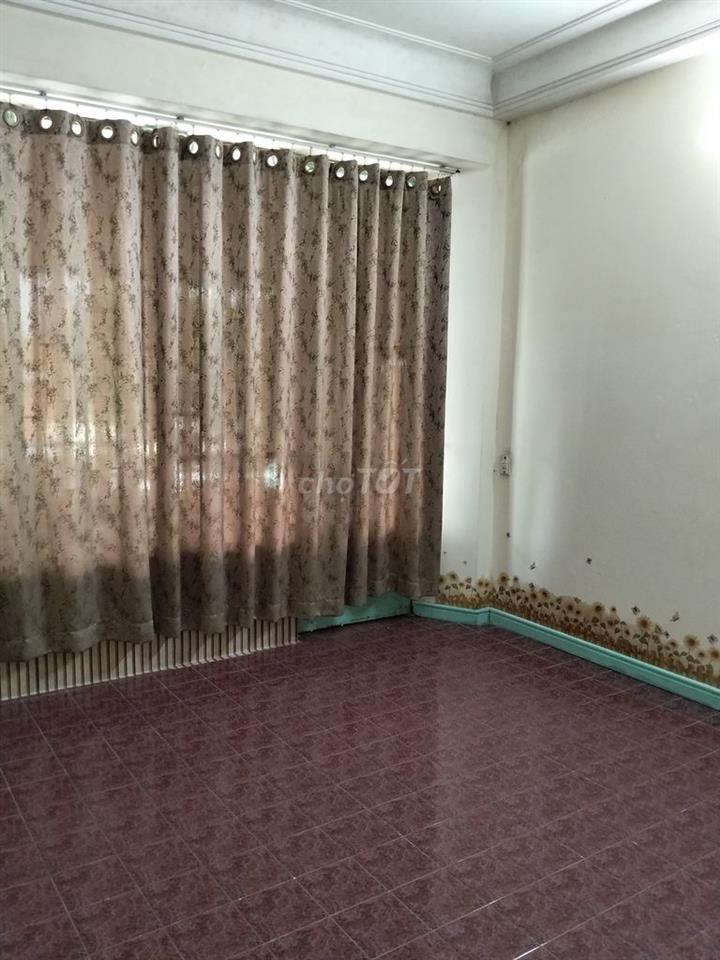 Cho thuê phòng rộng giá rẻ 