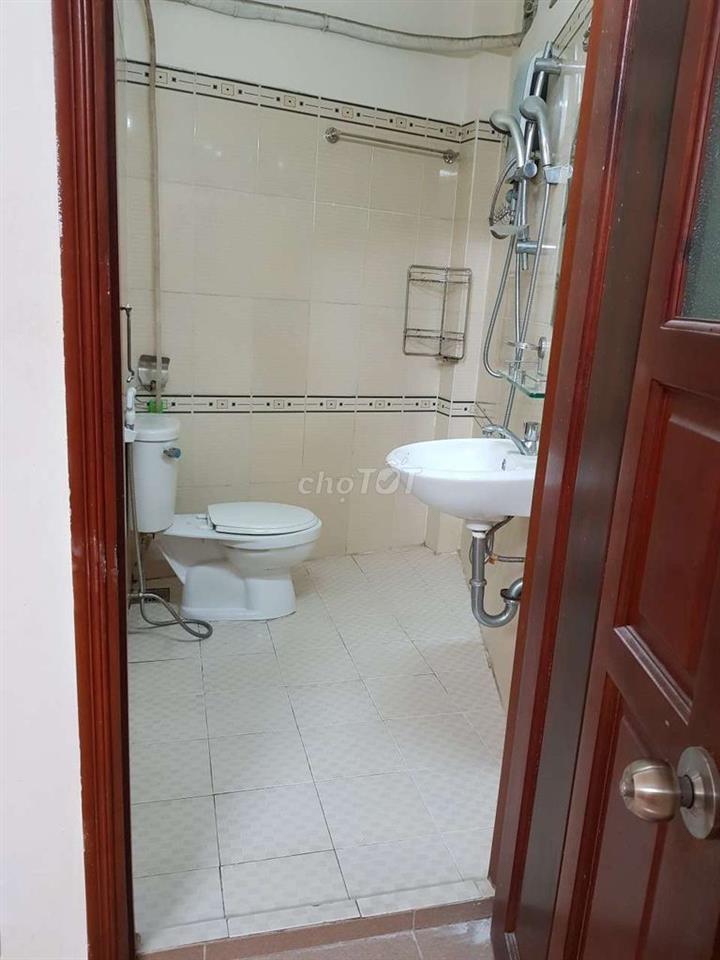 PHÒNG TRỌ 20M2 ĐƯỜNG THÍCH QUẢNG ĐỨC, PHƯỜNG ĐỨC NHUẬN