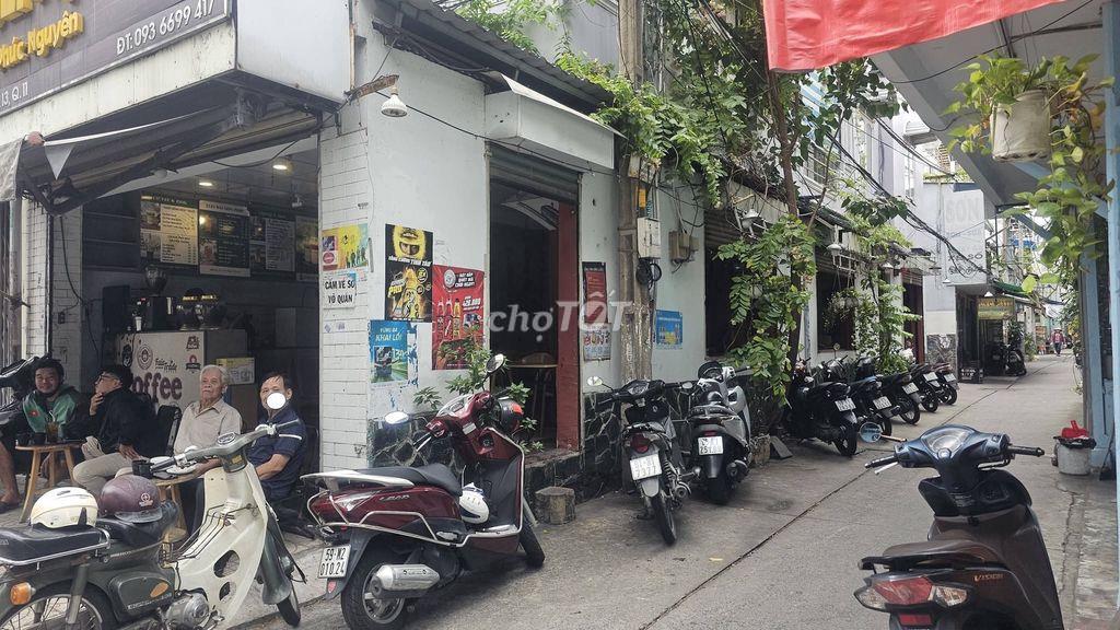 Cho thuê mặt bằng căn góc 2 mặt tiền tiện kinh doanh