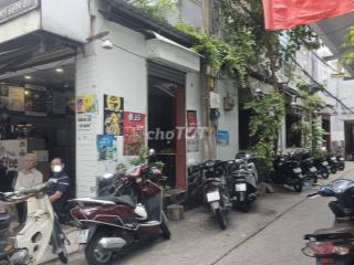 Cho thuê mặt bằng căn góc 2 mặt tiền tiện kinh doanh