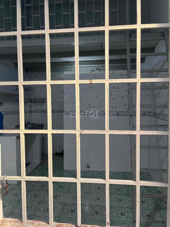 phòng trọ giá rẻ có khoá bân tay