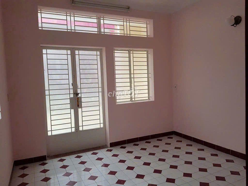 Cho thuê nhà nguyên căn hẻm 194 Võ Văn Tần P. Bàn Cờ (Q3 cũ) TPHCM