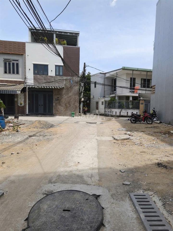cần bán gấp góc kiệt oto 