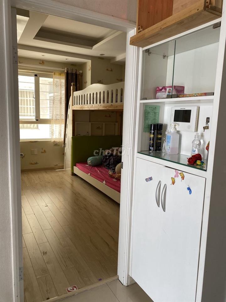 CHO THUÊ CĂN HỘ THE FLEMINGTON QUẬN 11 – 100M² (3PN - 2WC) – GIÁ 15TR