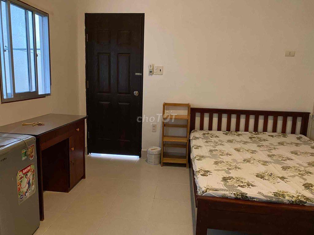Phòng độc thân 3,5tr phòng tiện nghi Quận 7