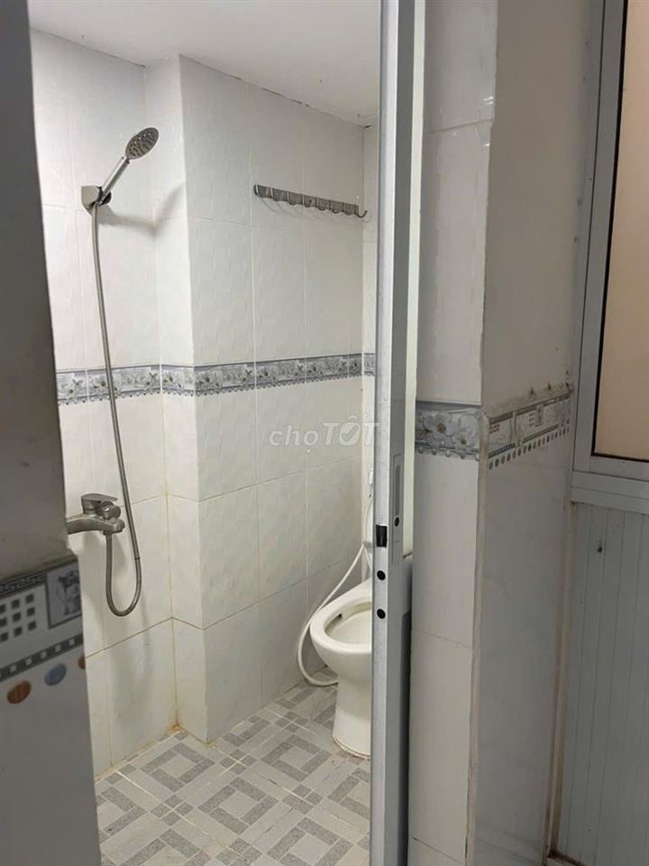 Cho thuê nhà hẻm 6m