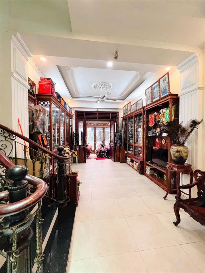 Cho thuê nhà mặt tiền Sơn Hưng 